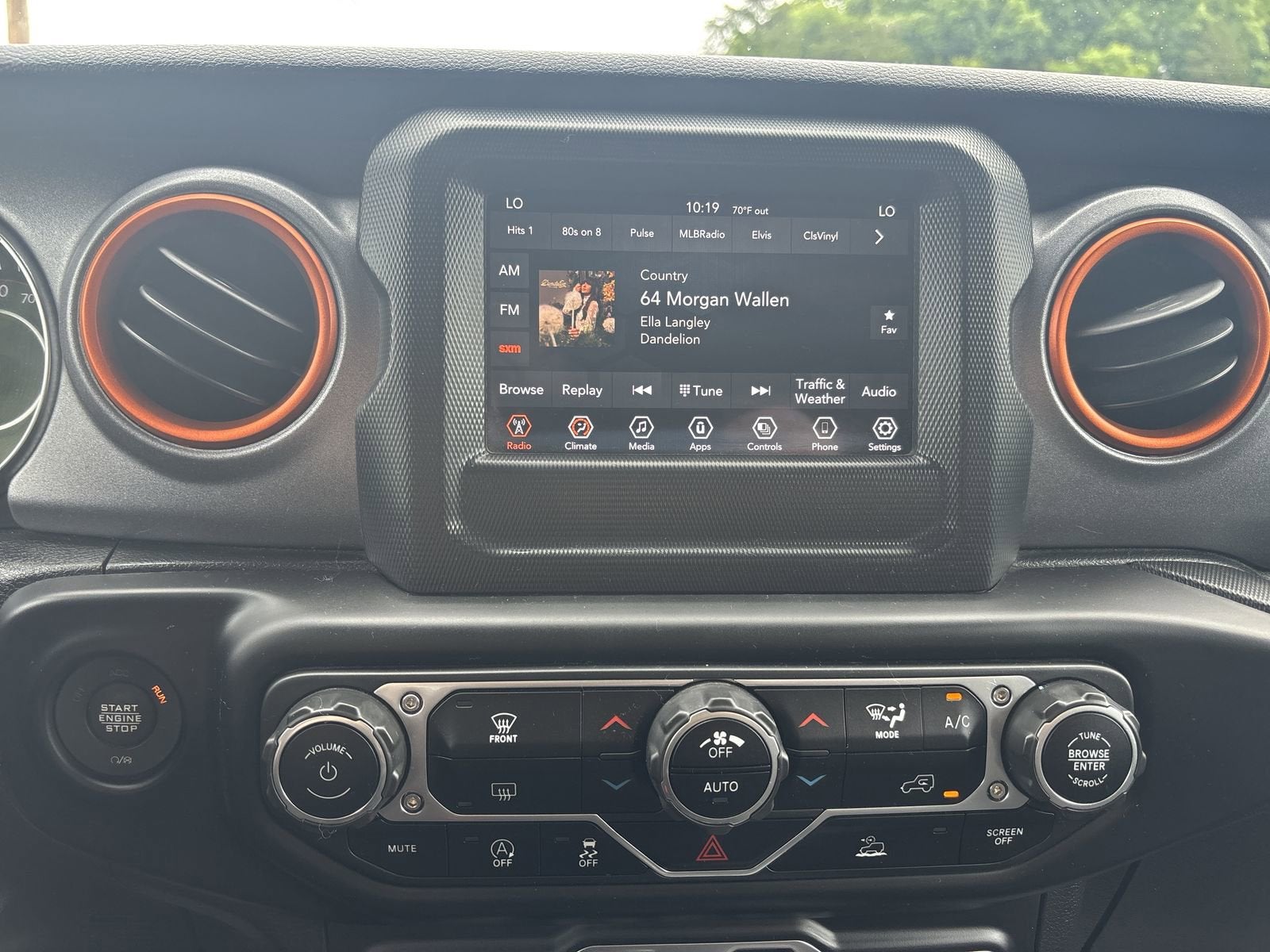 2021 Jeep Gladiator Mojave