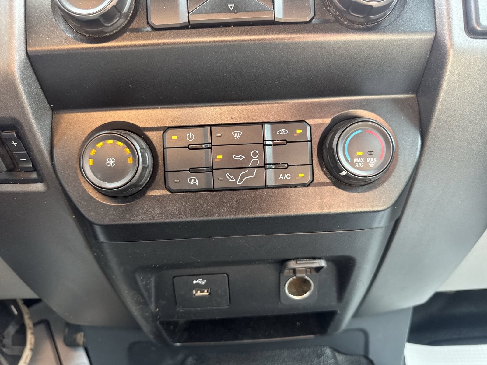 2022 Ford Super Duty F-350 DRW XL