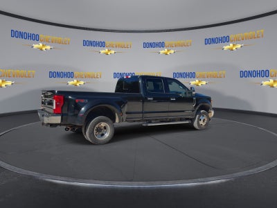 2017 Ford Super Duty F-350 DRW Lariat