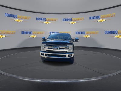 2017 Ford Super Duty F-350 DRW Lariat