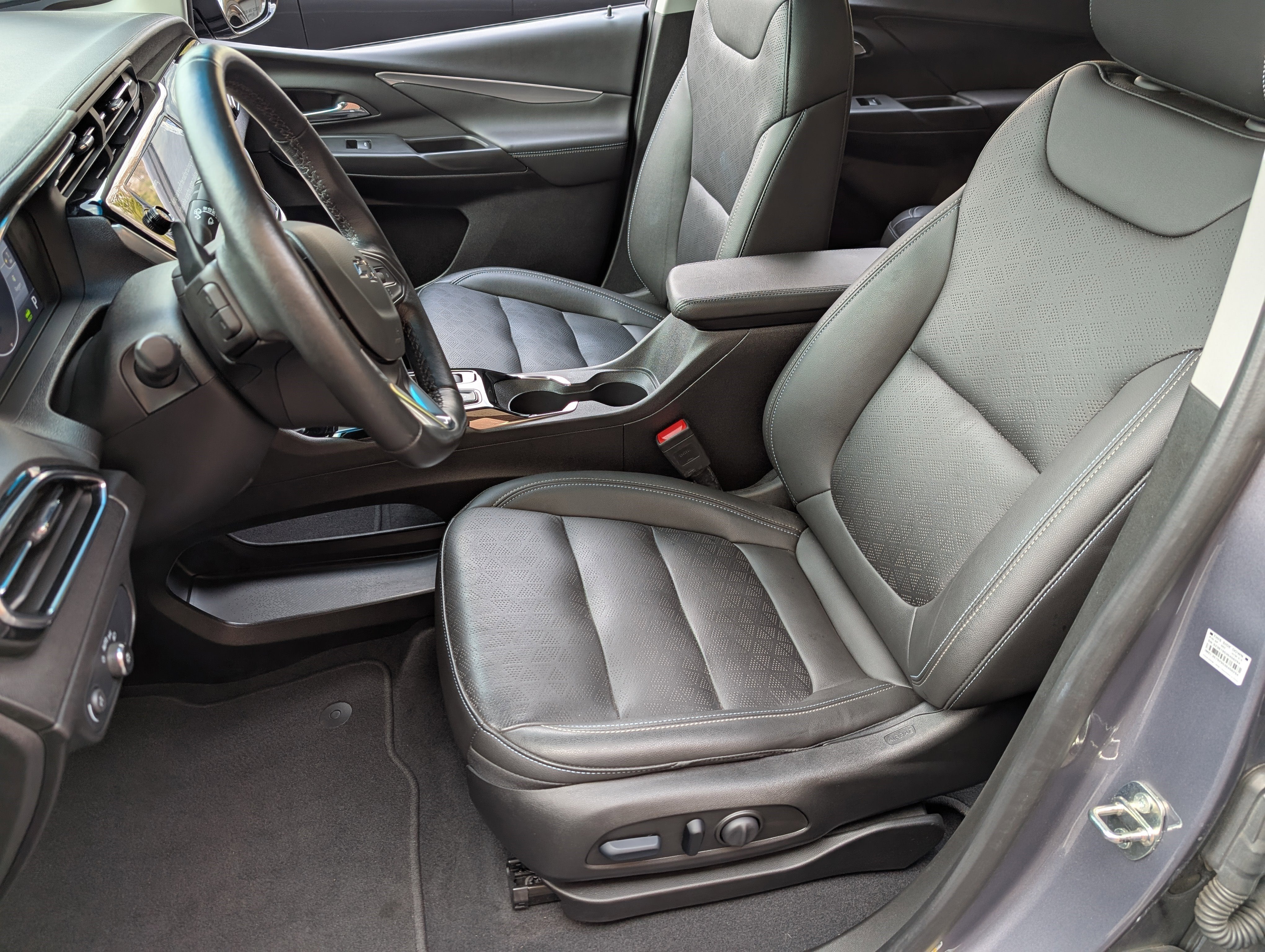 2023 Chevrolet Bolt EV 2LT