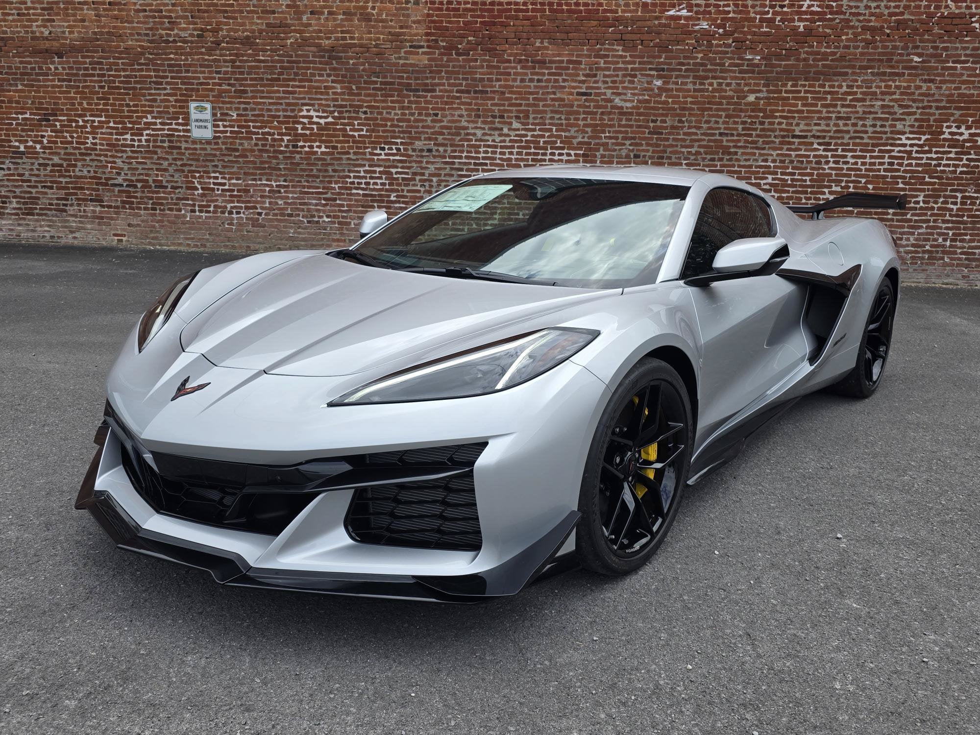 2027 Chevrolet Corvette Z06 2LZ