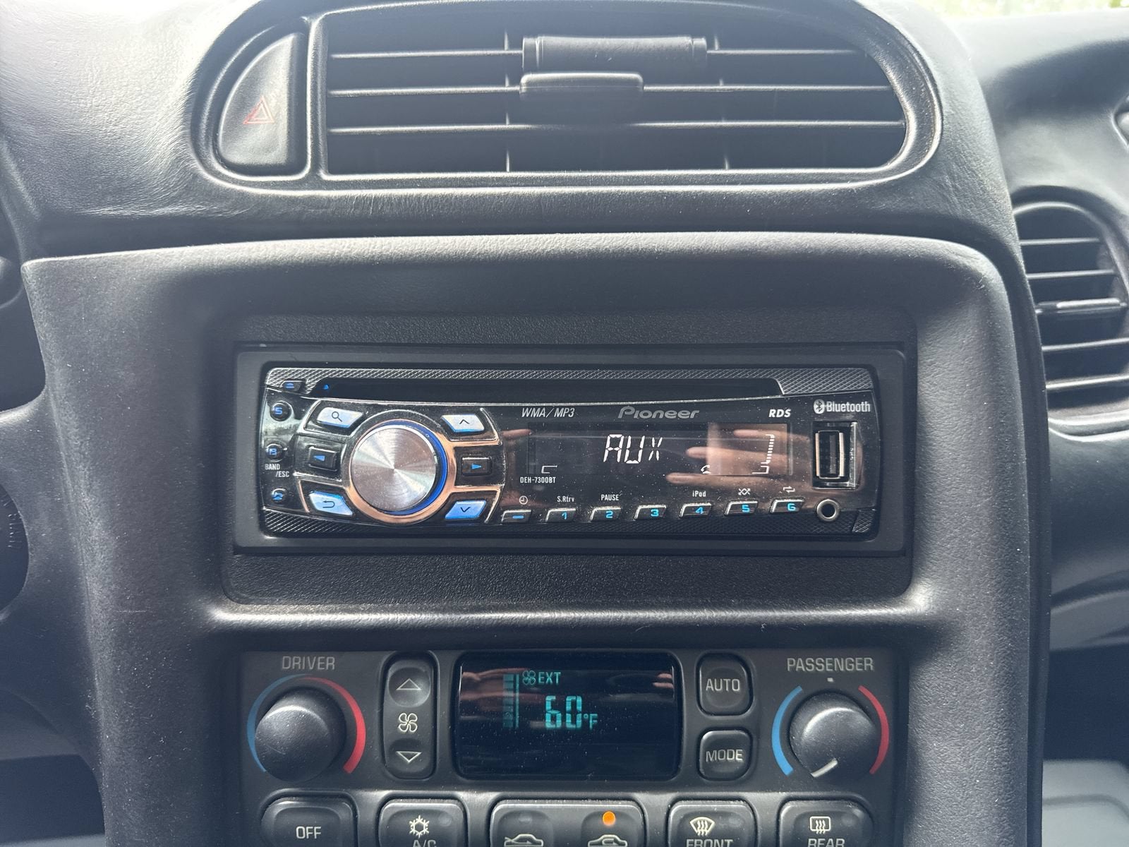 2000 Chevrolet Corvette Base