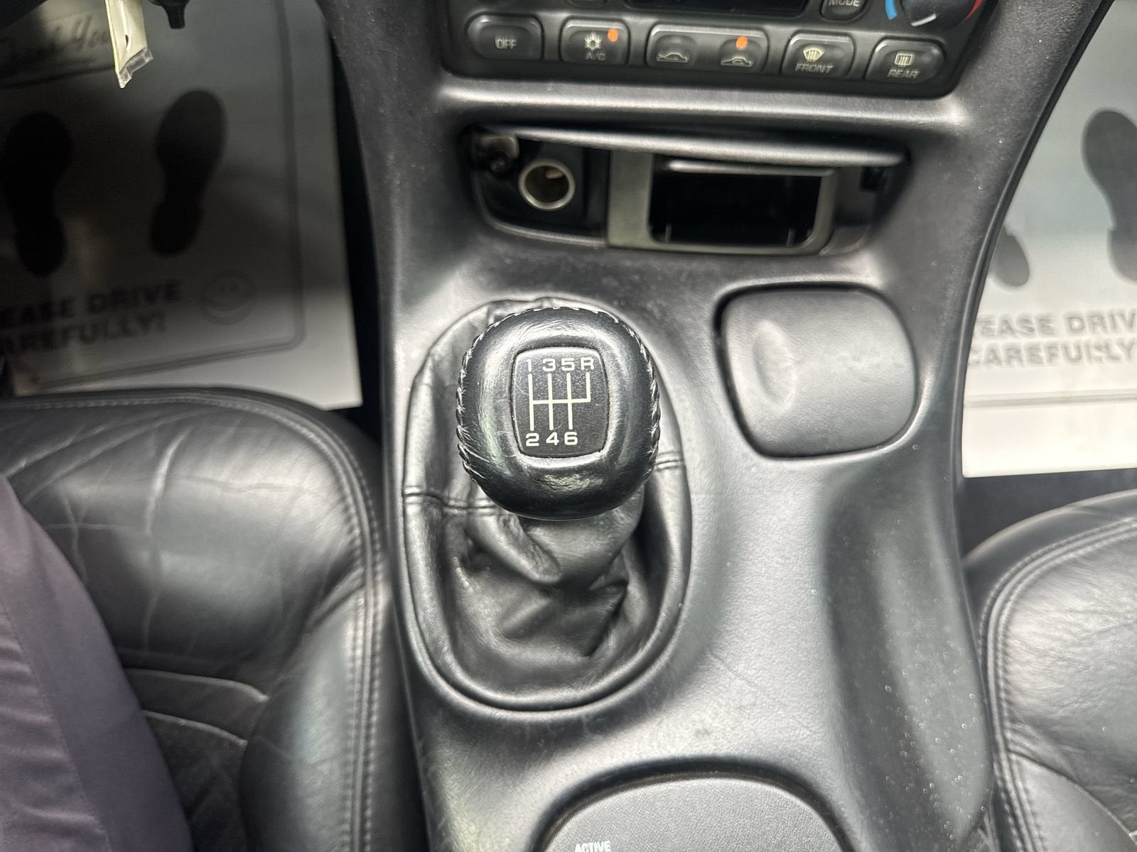 2000 Chevrolet Corvette Base