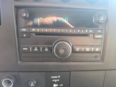 2013 Chevrolet Express Passenger 2500 LS