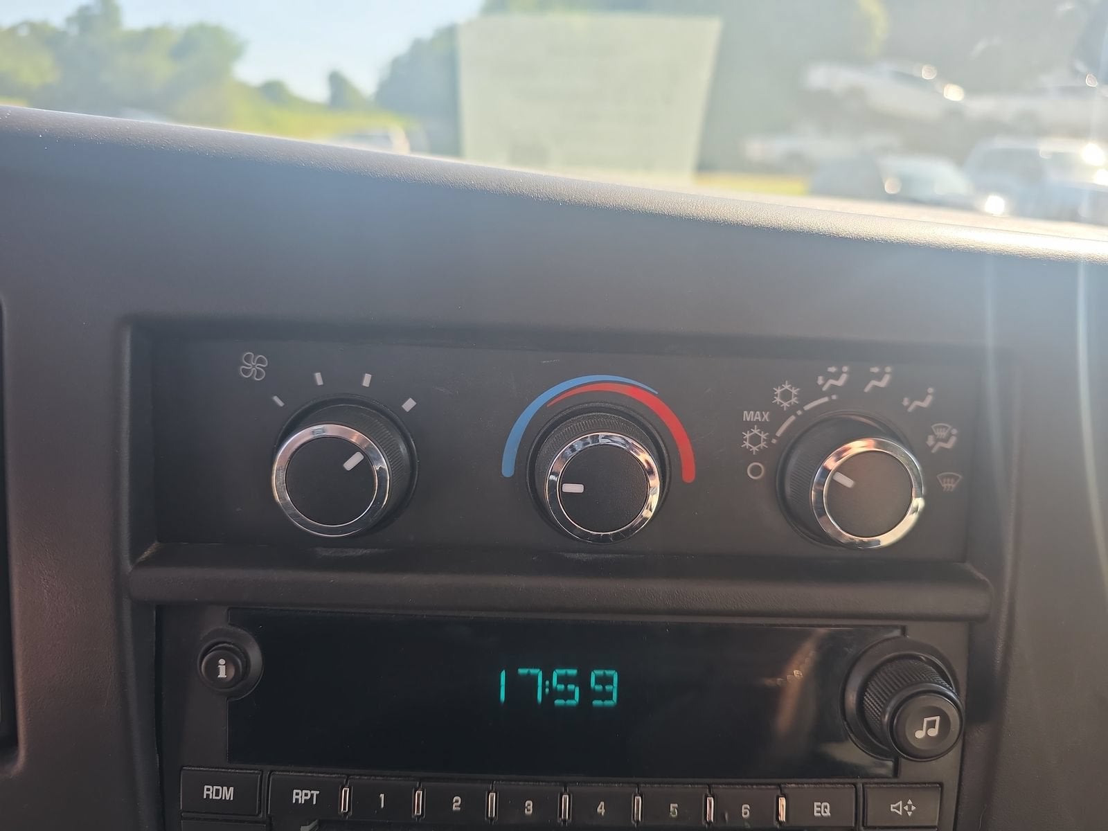 2013 Chevrolet Express Passenger 2500 LS