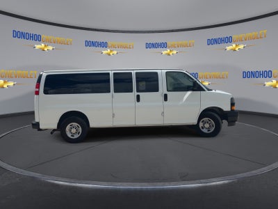2024 Chevrolet Express Passenger 3500 1LS