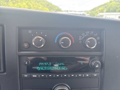 2024 Chevrolet Express Passenger 3500 1LS