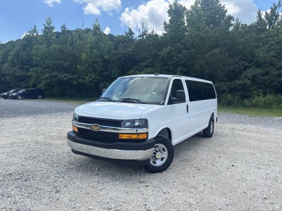 2026 Chevrolet Express Passenger 1LT