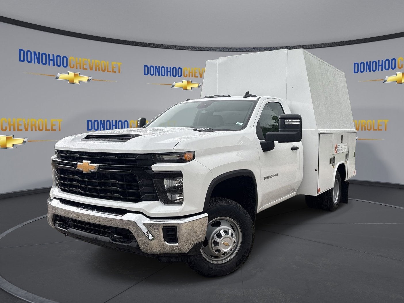 2025 Chevrolet Silverado 3500 HD Chassis Cab Work Truck