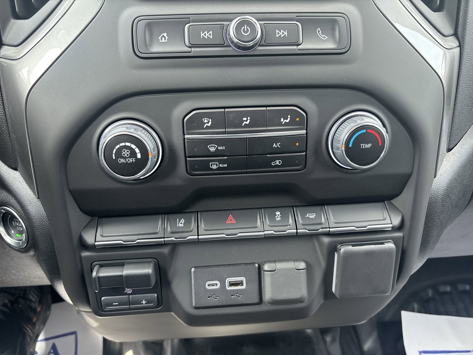 2025 Chevrolet Silverado 3500 HD WT