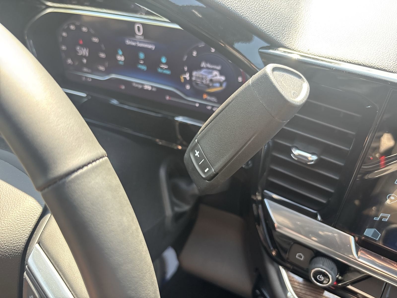 2025 Chevrolet Silverado 3500 HD Chassis Cab LT