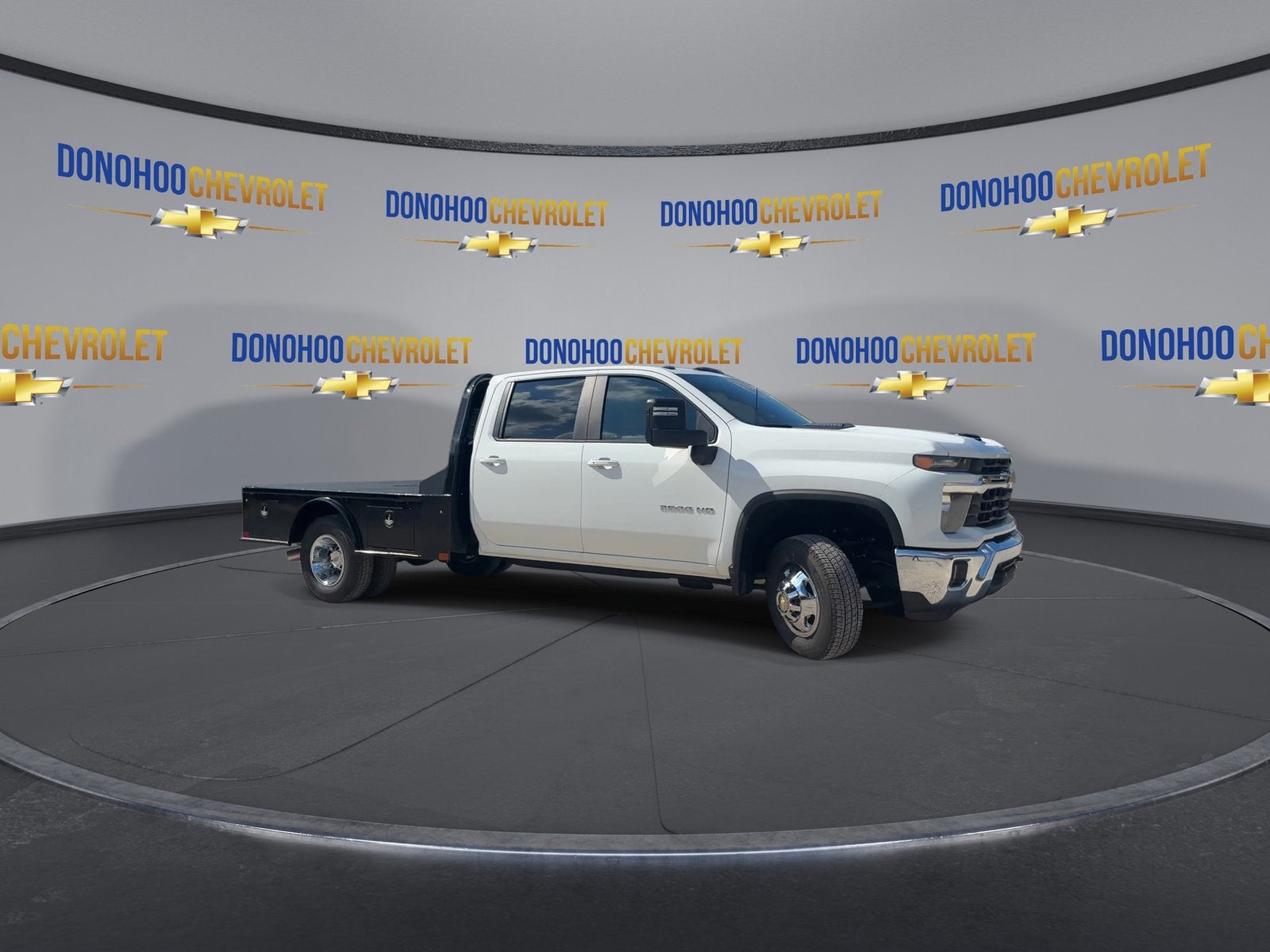 2025 Chevrolet Silverado 3500 HD Chassis Cab LT
