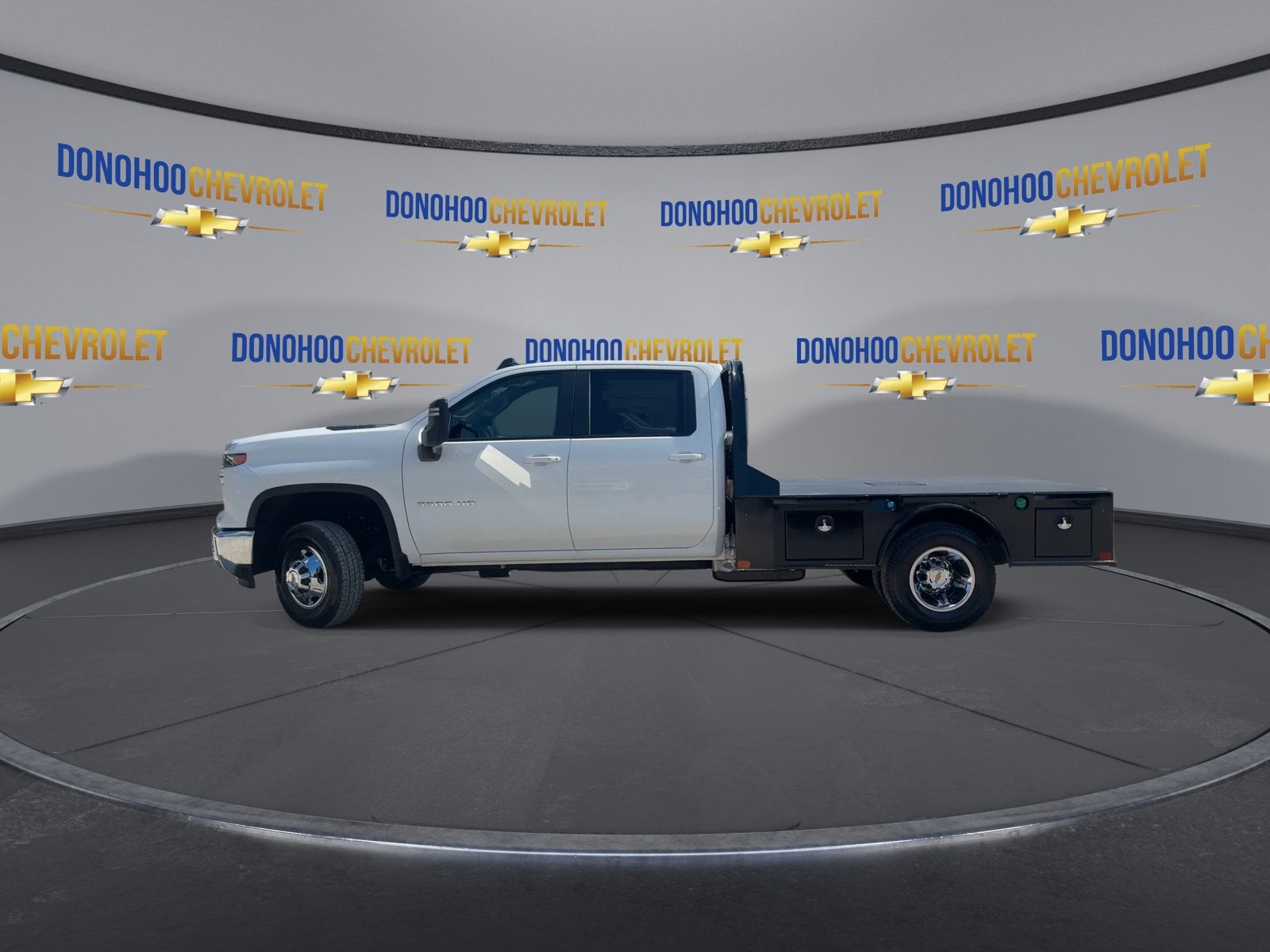 2025 Chevrolet Silverado 3500 HD Chassis Cab LT