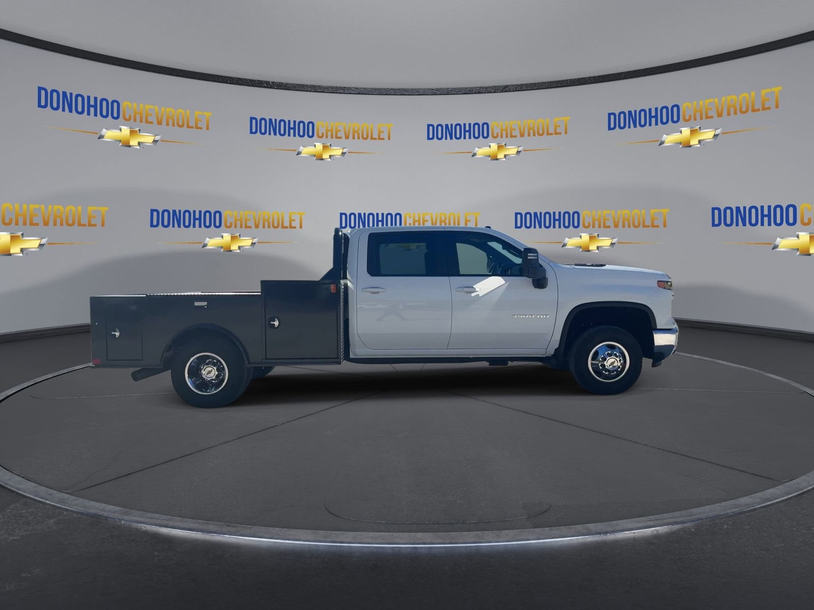 2025 Chevrolet Silverado 3500 HD Chassis Cab LT
