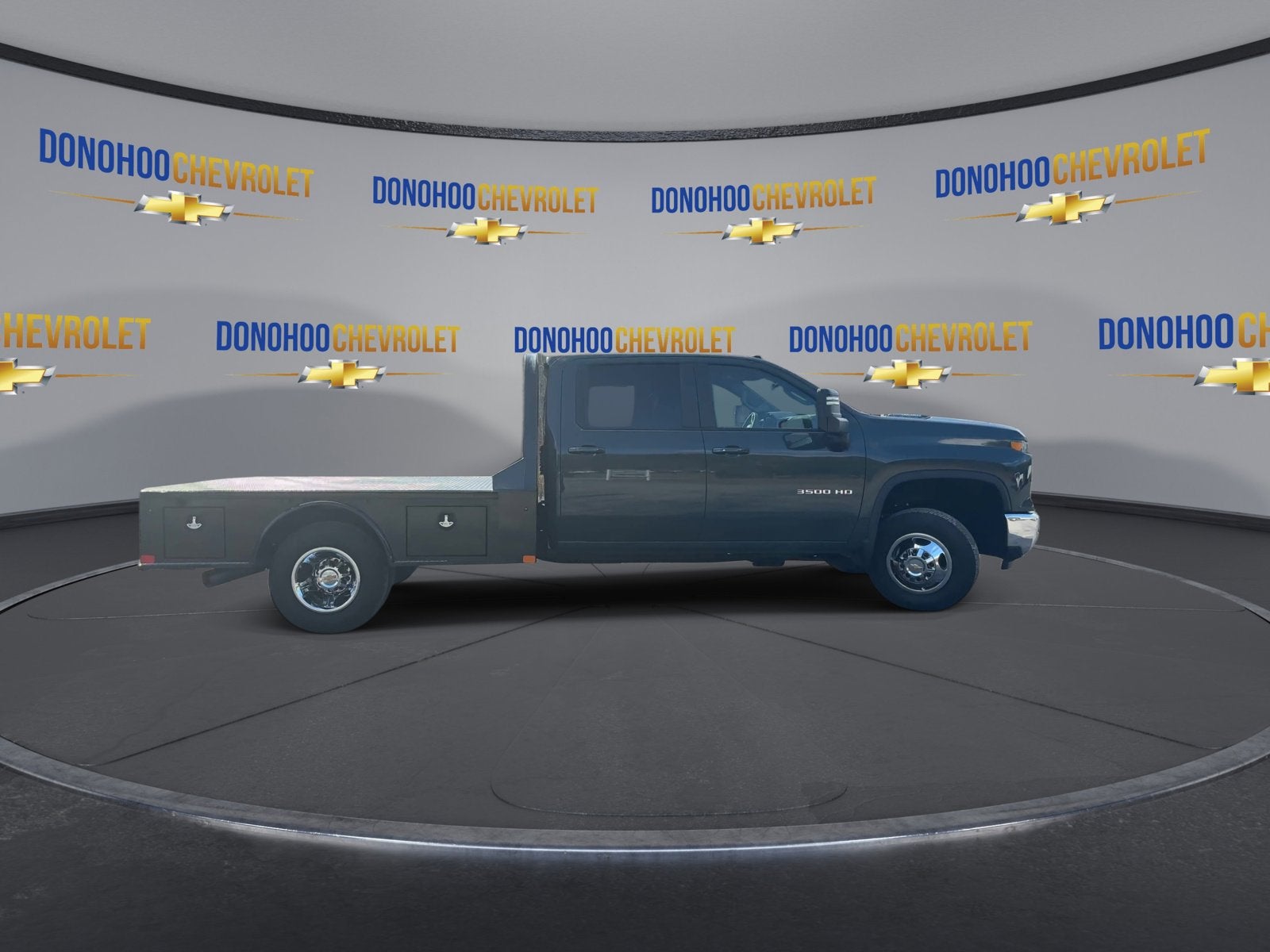 2025 Chevrolet Silverado 3500 HD Chassis Cab LT