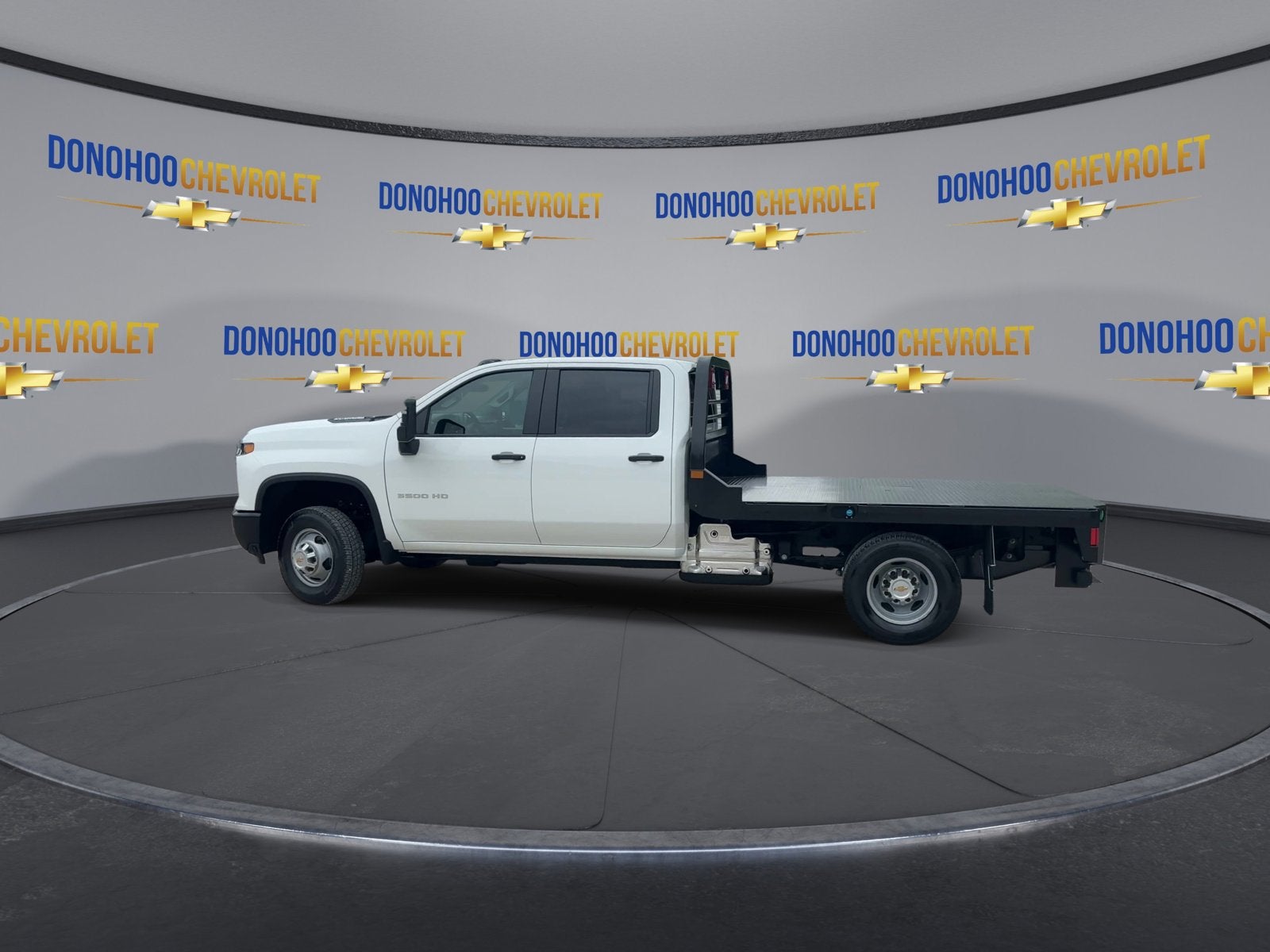 2026 Chevrolet Silverado 3500 HD Work Truck - Photo 10