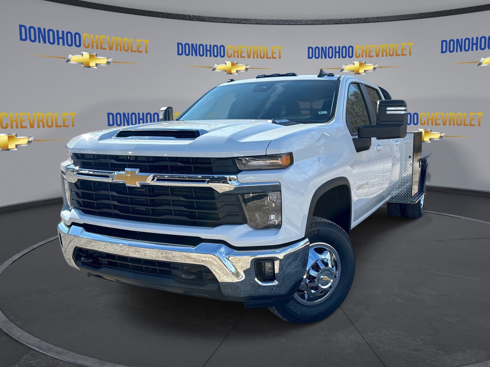 2026 Chevrolet Silverado 3500 HD Chassis Cab LT