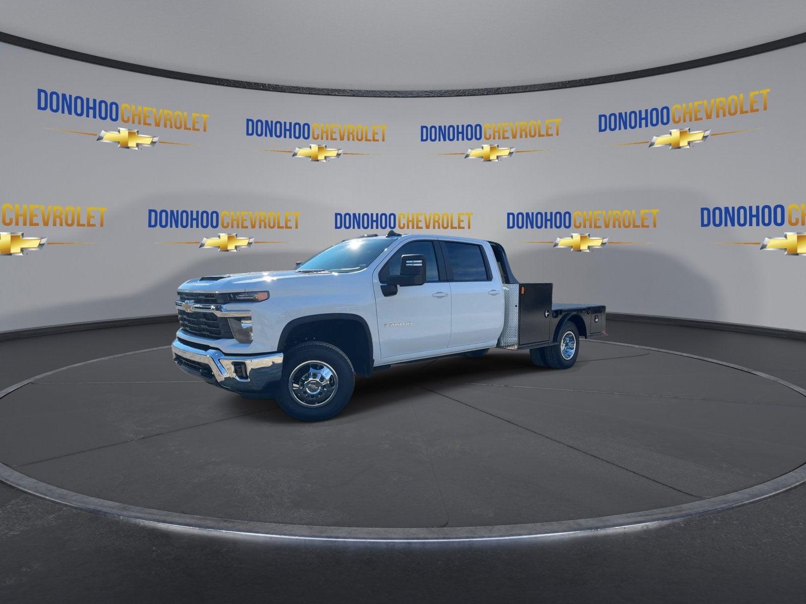 2026 Chevrolet Silverado 3500 HD Chassis Cab LT