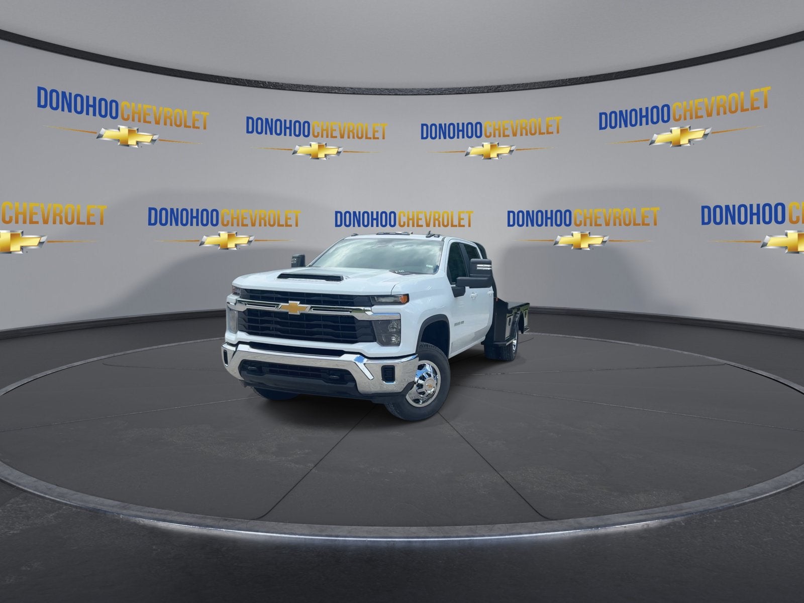 2026 Chevrolet Silverado 3500 HD Chassis Cab LT