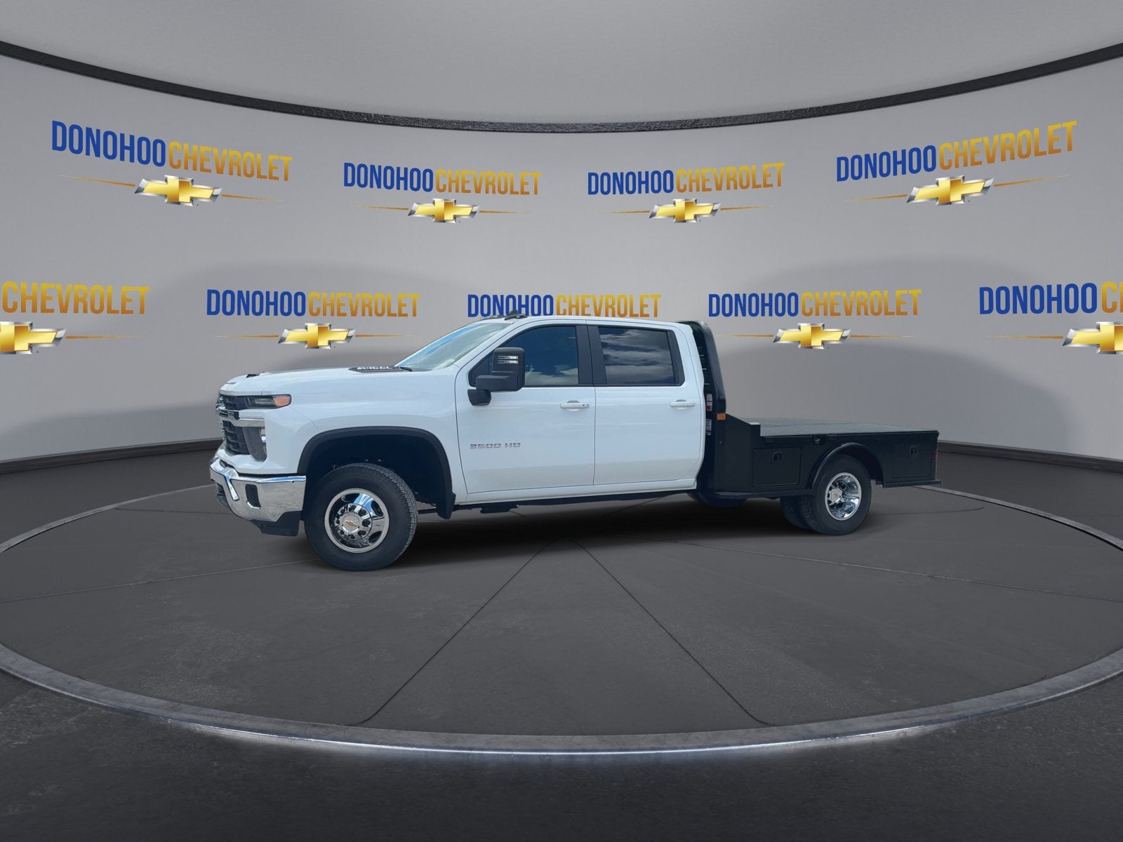 2026 Chevrolet Silverado 3500 HD Chassis Cab LT