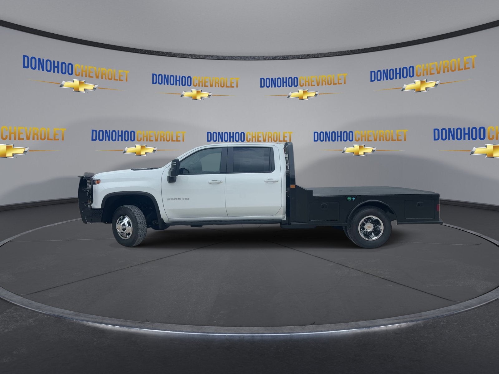 2026 Chevrolet Silverado 3500 HD Chassis Cab LT
