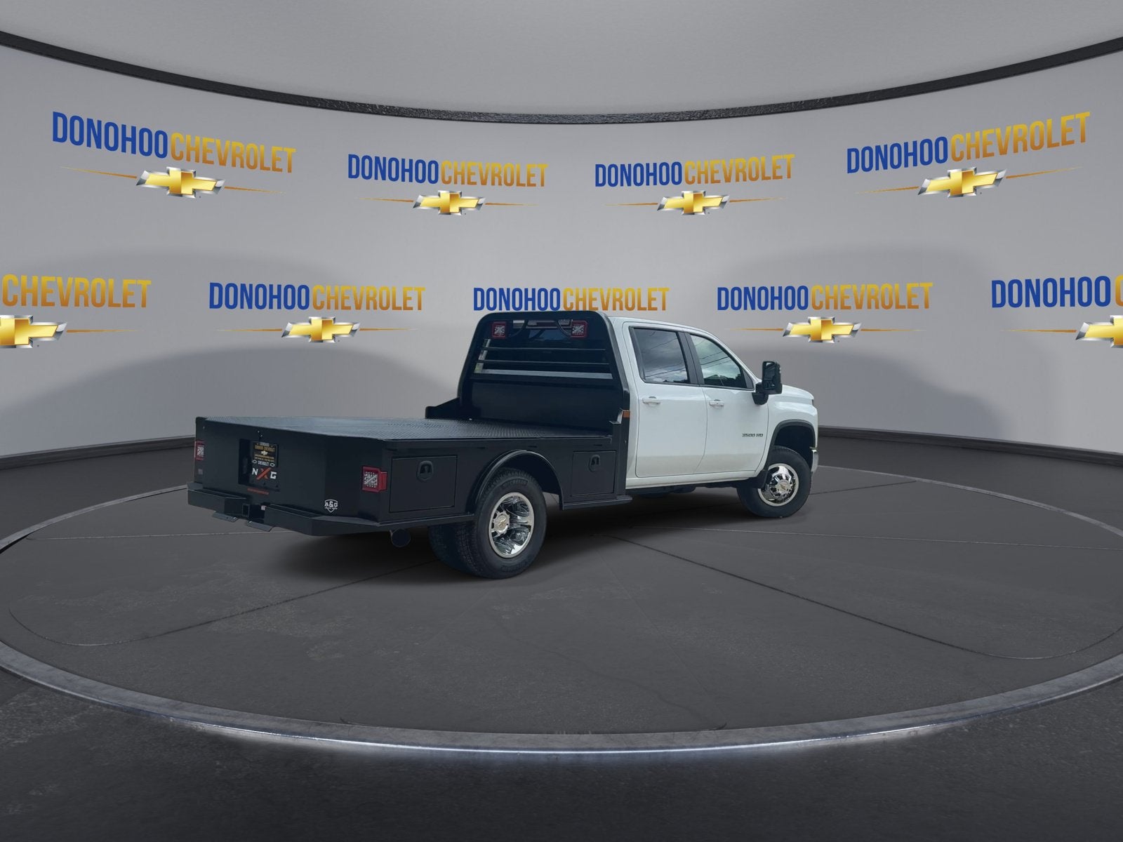 2026 Chevrolet Silverado 3500 HD Chassis Cab LT