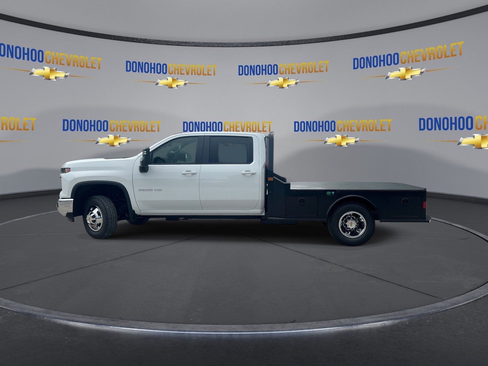 2026 Chevrolet Silverado 3500 HD Chassis Cab LT