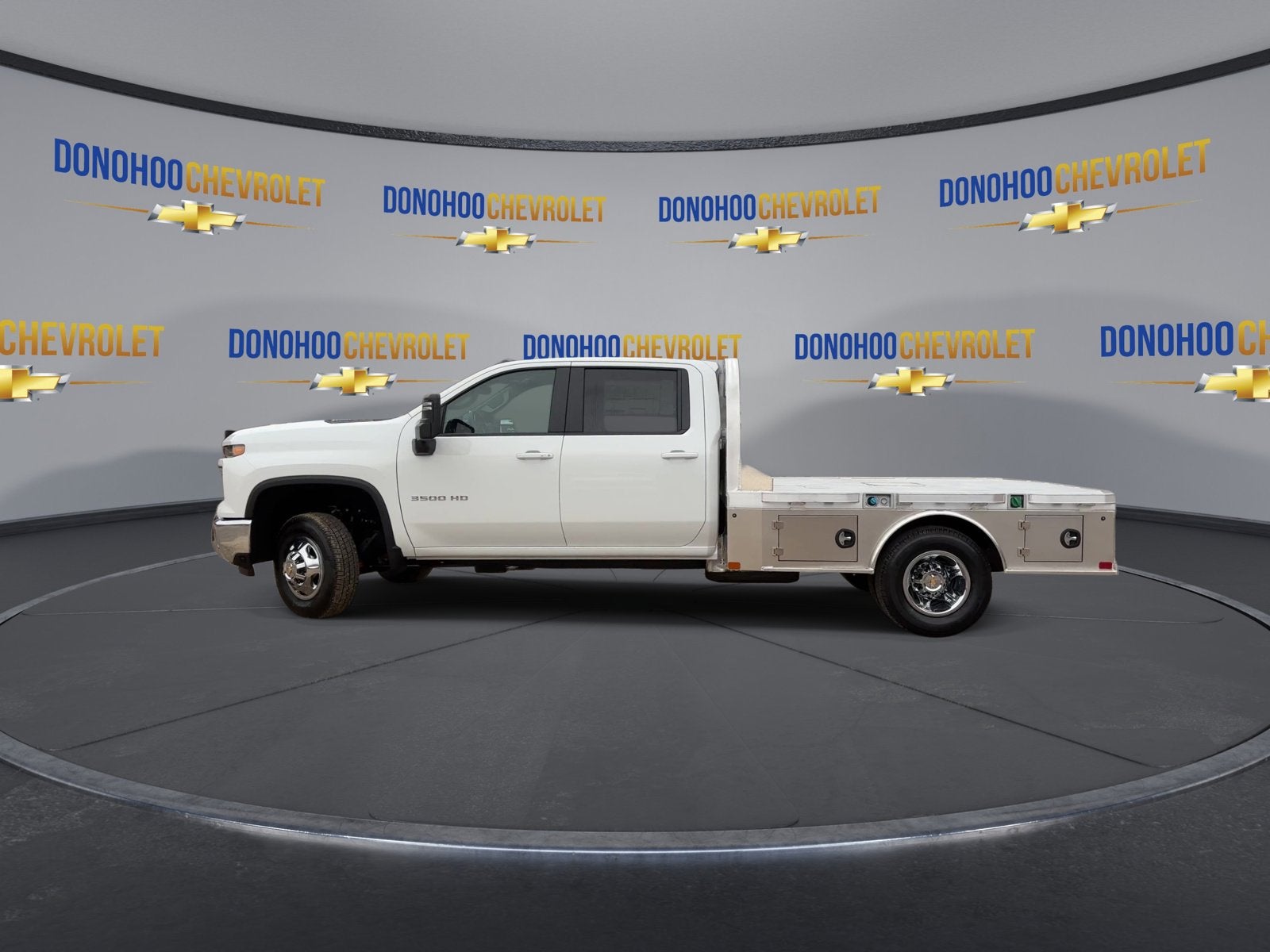 2026 Chevrolet Silverado 3500 HD Chassis Cab LT