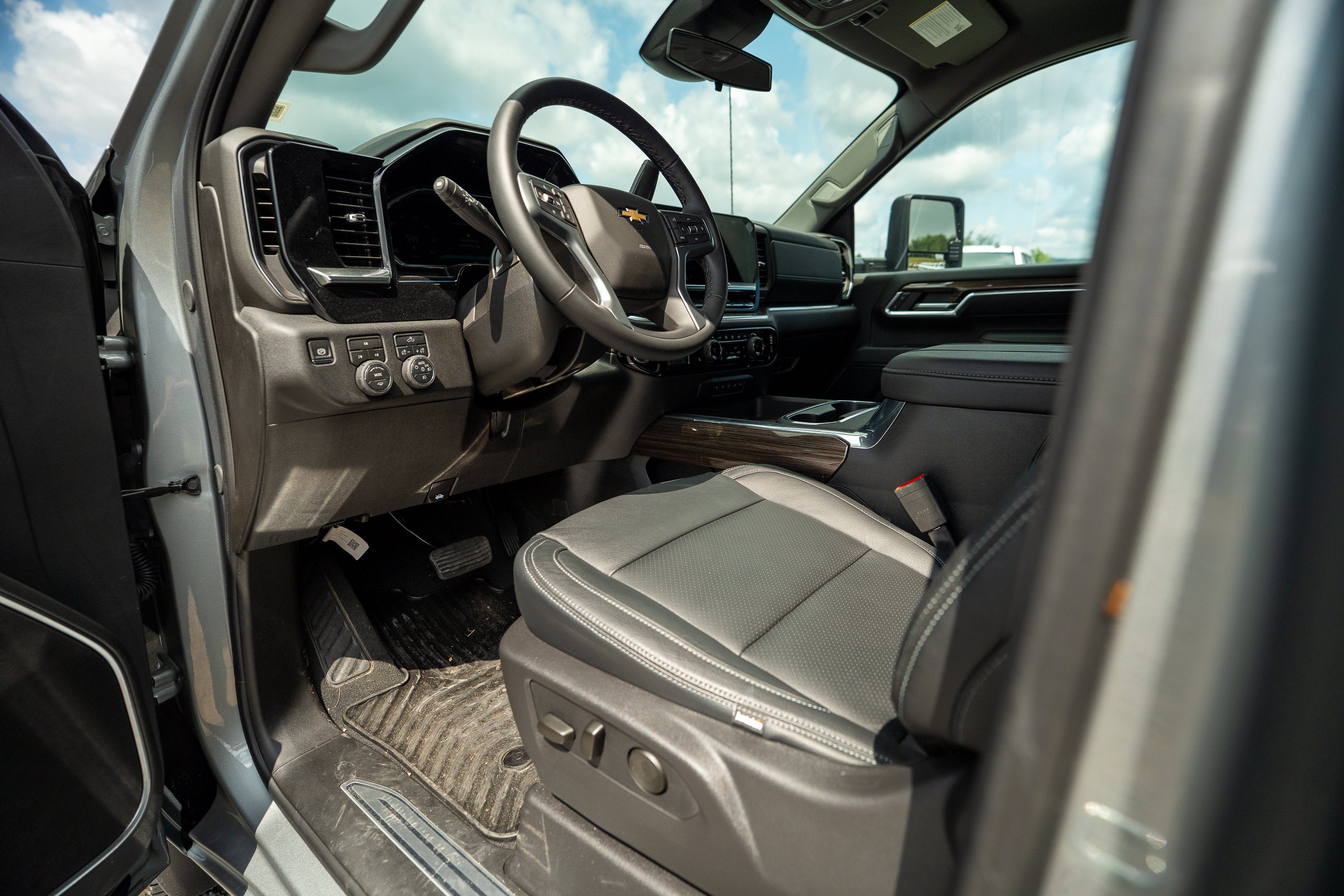 2026 Chevrolet Silverado 3500 HD Chassis Cab LT