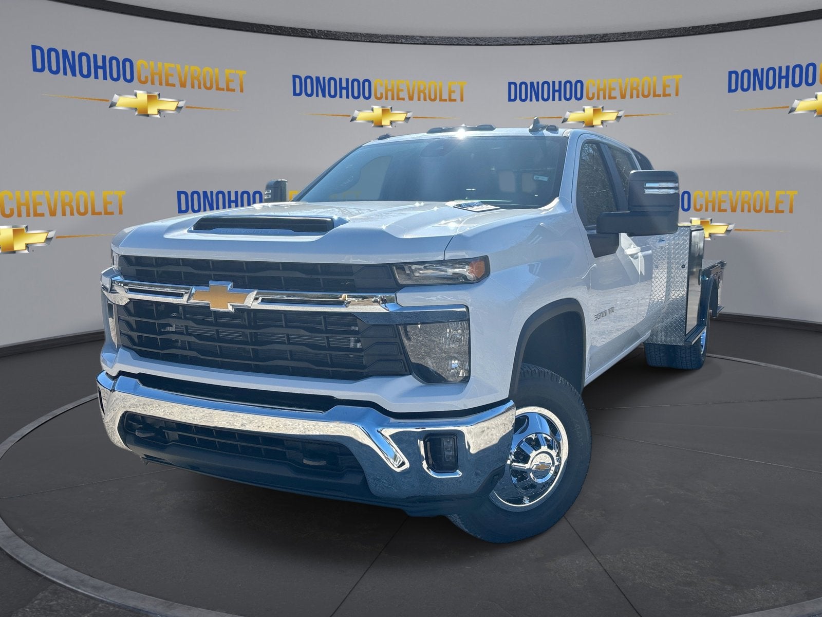 2026 Chevrolet Silverado 3500 HD Chassis Cab LT