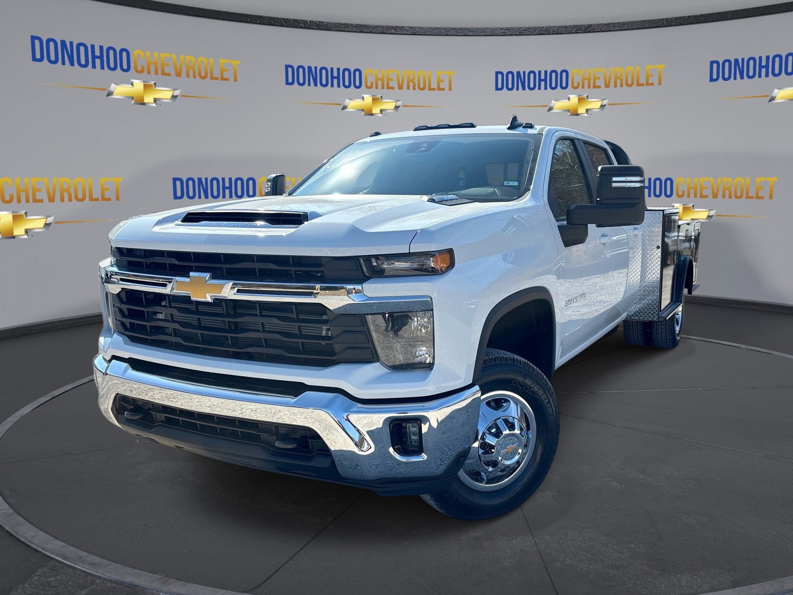 2026 Chevrolet Silverado 3500 HD Chassis Cab LT