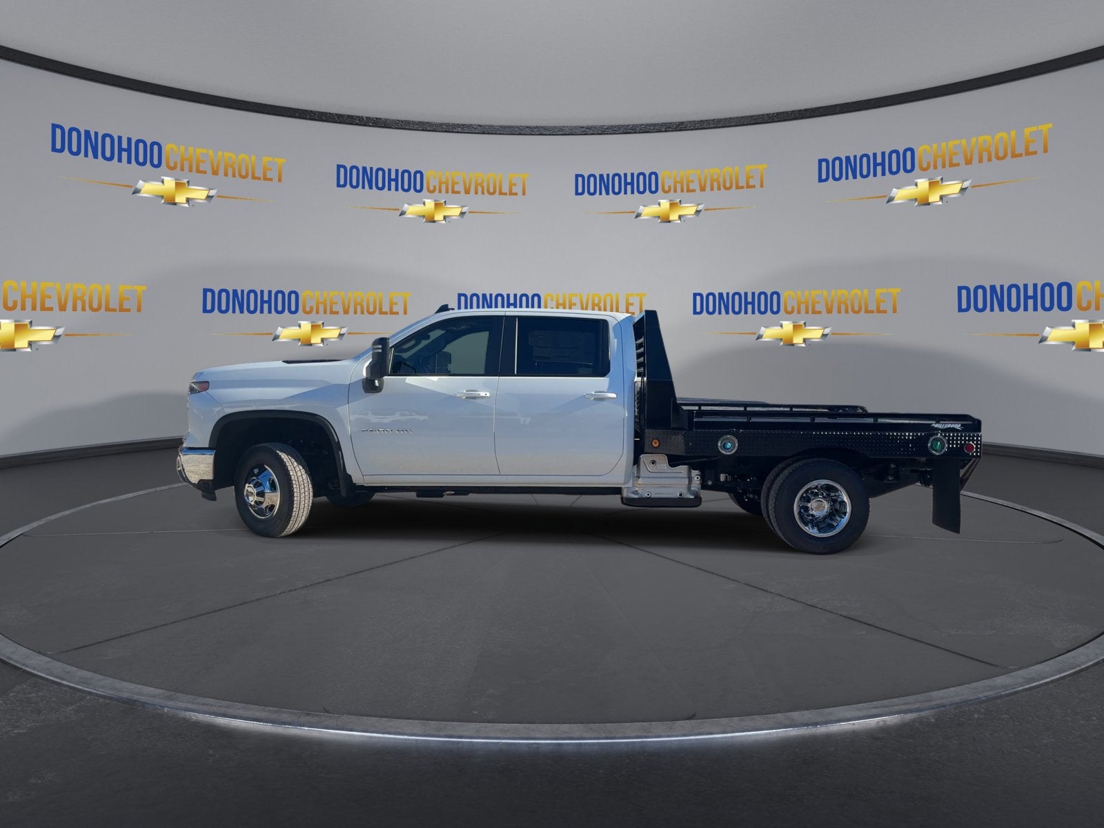 2026 Chevrolet Silverado 3500 HD Chassis Cab LT
