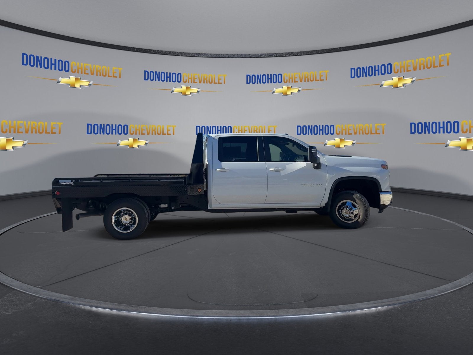 2026 Chevrolet Silverado 3500 HD Chassis Cab LT