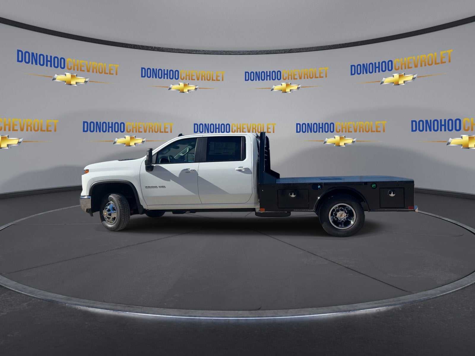 2026 Chevrolet Silverado 3500 HD Chassis Cab LT