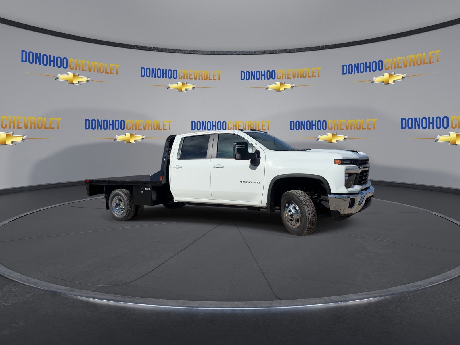 2026 Chevrolet Silverado 3500 HD Chassis Cab LT