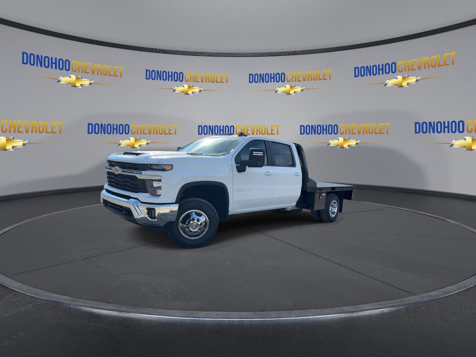 2026 Chevrolet Silverado 3500 HD Chassis Cab LT
