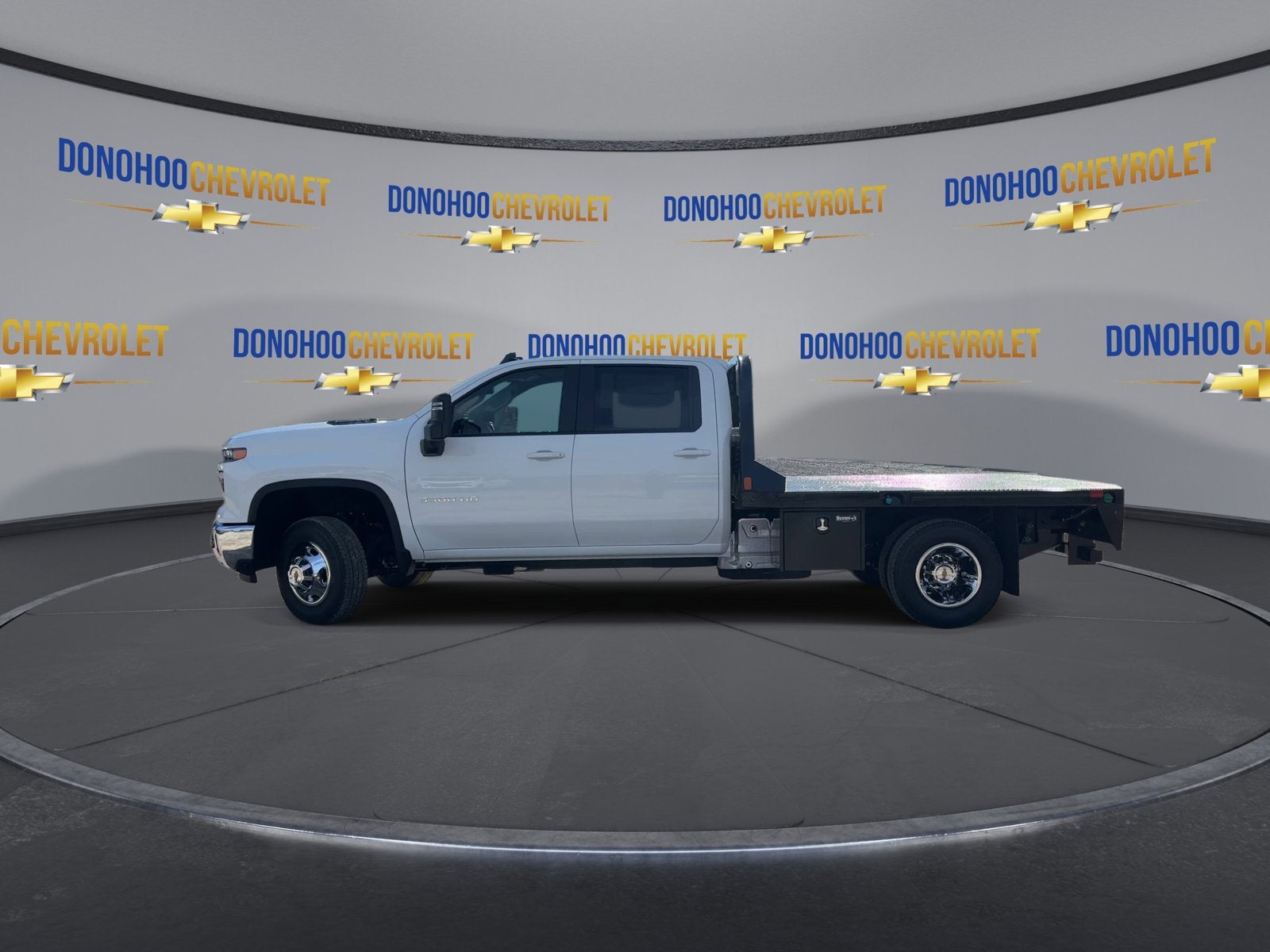 2026 Chevrolet Silverado 3500 HD Chassis Cab LT