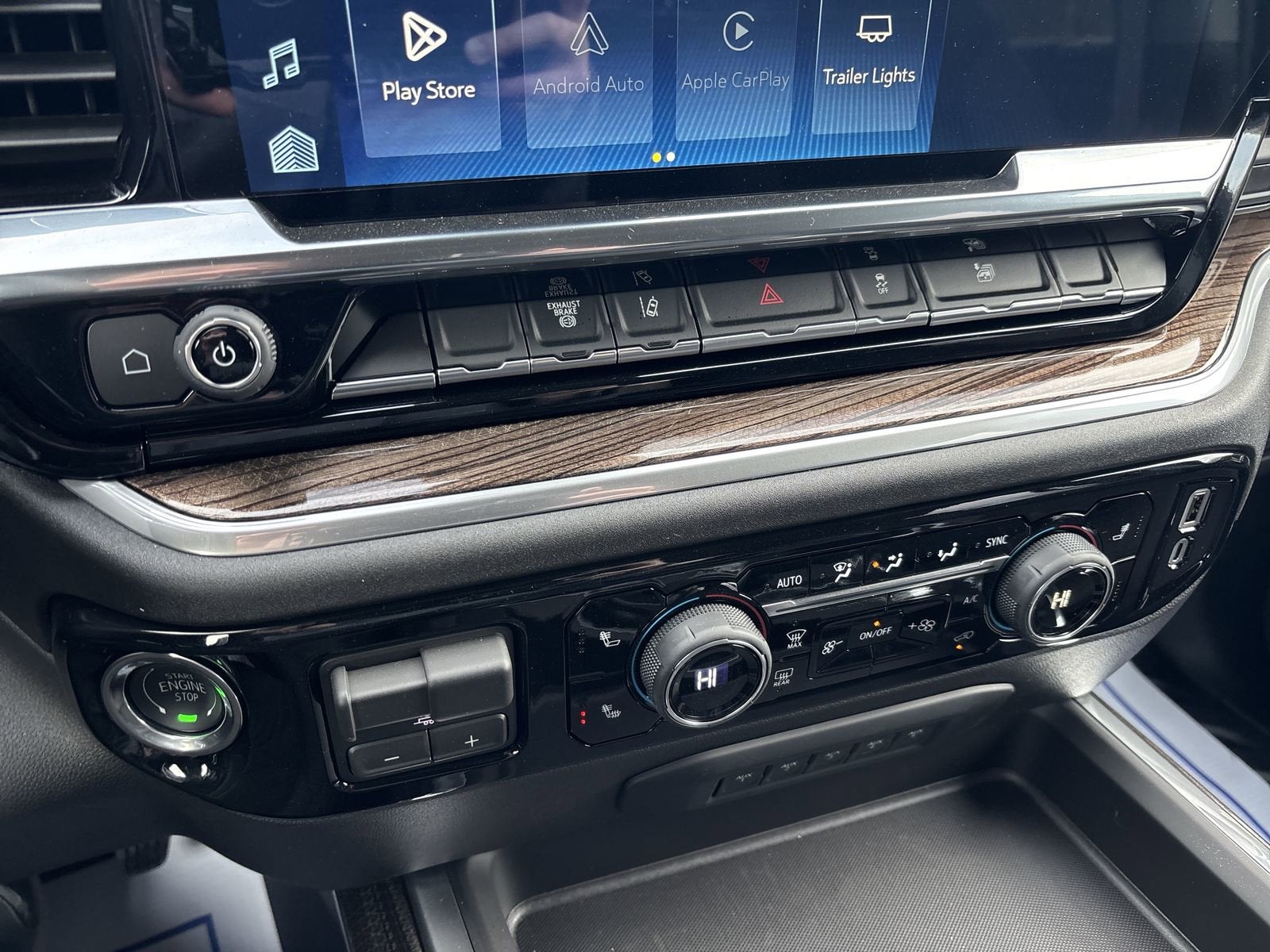 2026 Chevrolet Silverado 3500 HD Chassis Cab LT