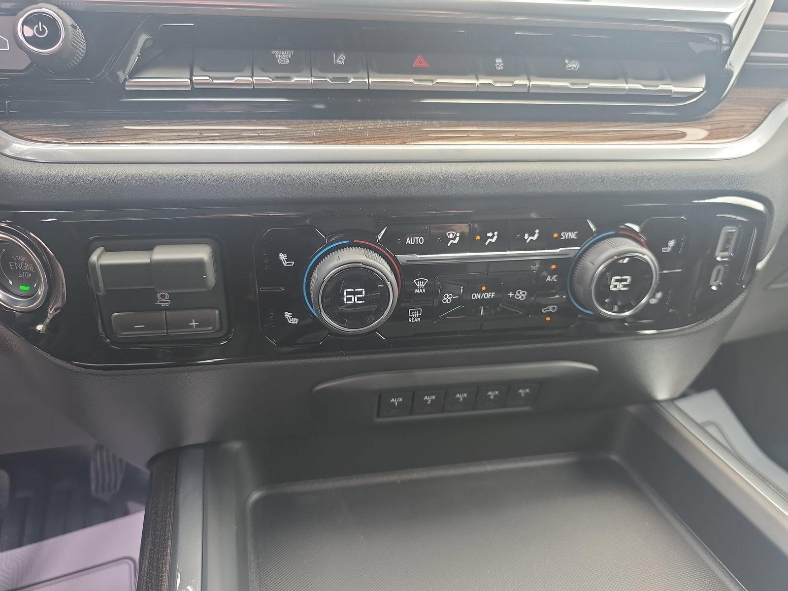 2026 Chevrolet Silverado 3500 HD Chassis Cab LT