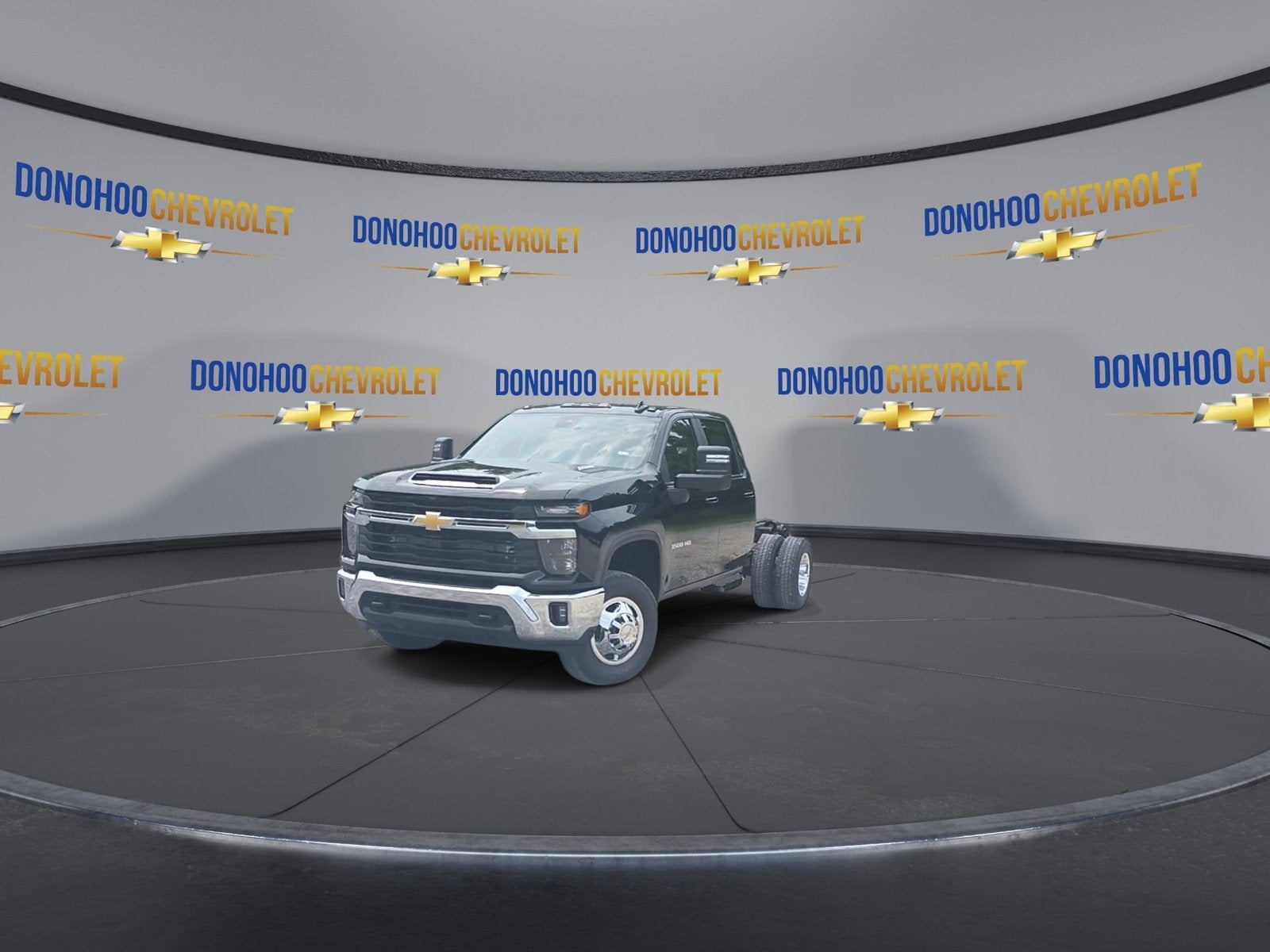2026 Chevrolet Silverado 3500 HD Chassis Cab LT