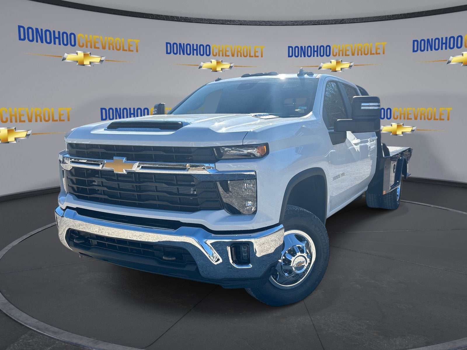 2026 Chevrolet Silverado 3500 HD Chassis Cab LT