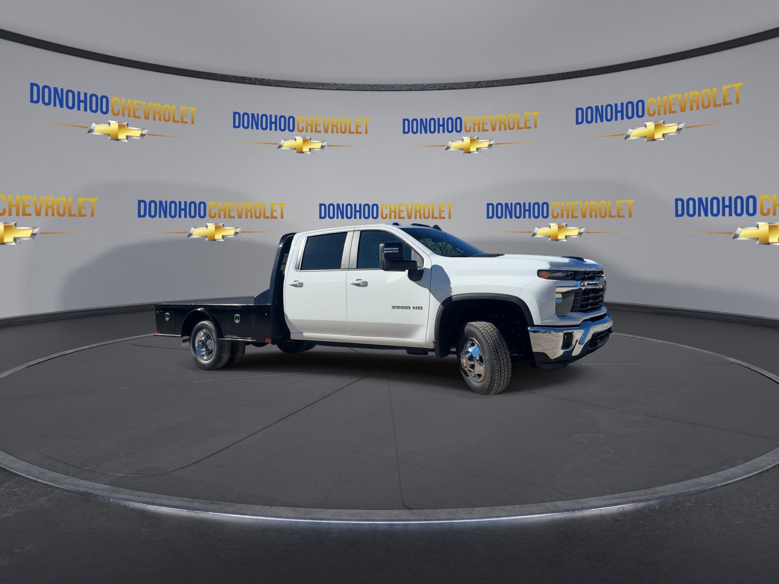 2026 Chevrolet Silverado 3500 HD Chassis Cab LT