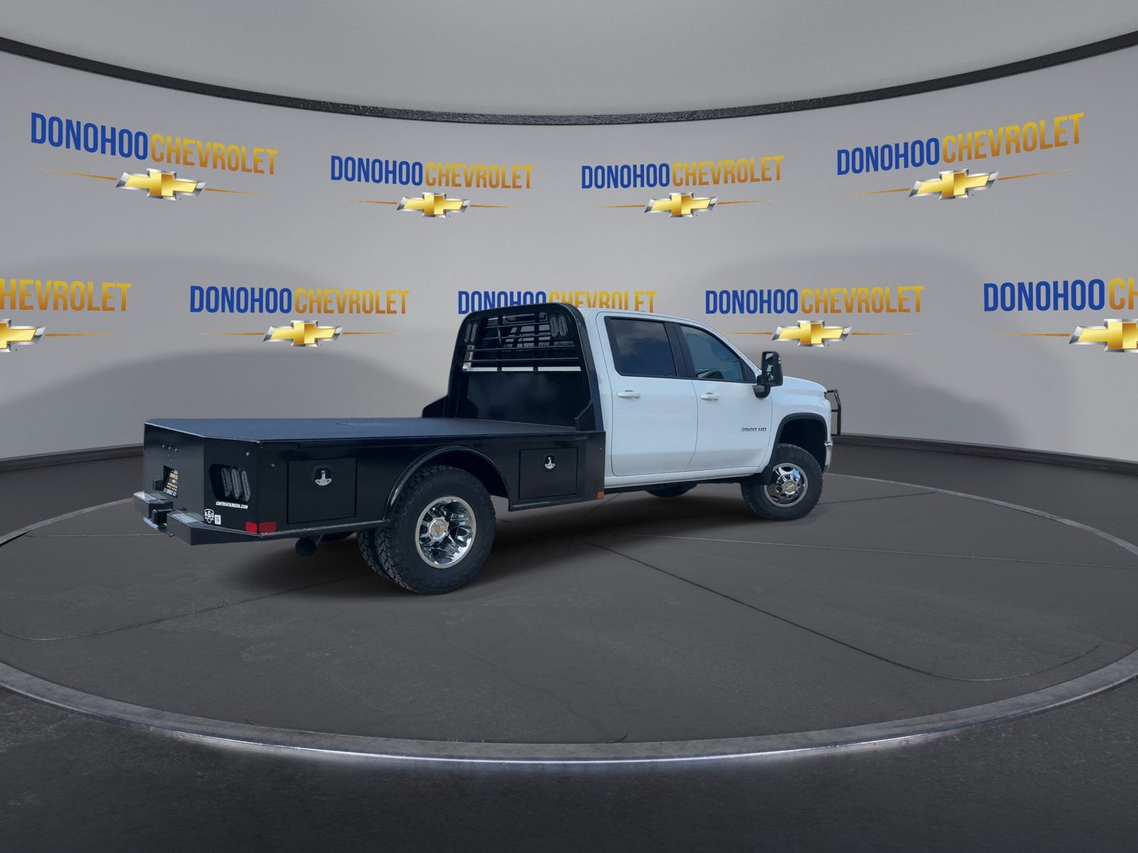 2026 Chevrolet Silverado 3500 HD Chassis Cab LT