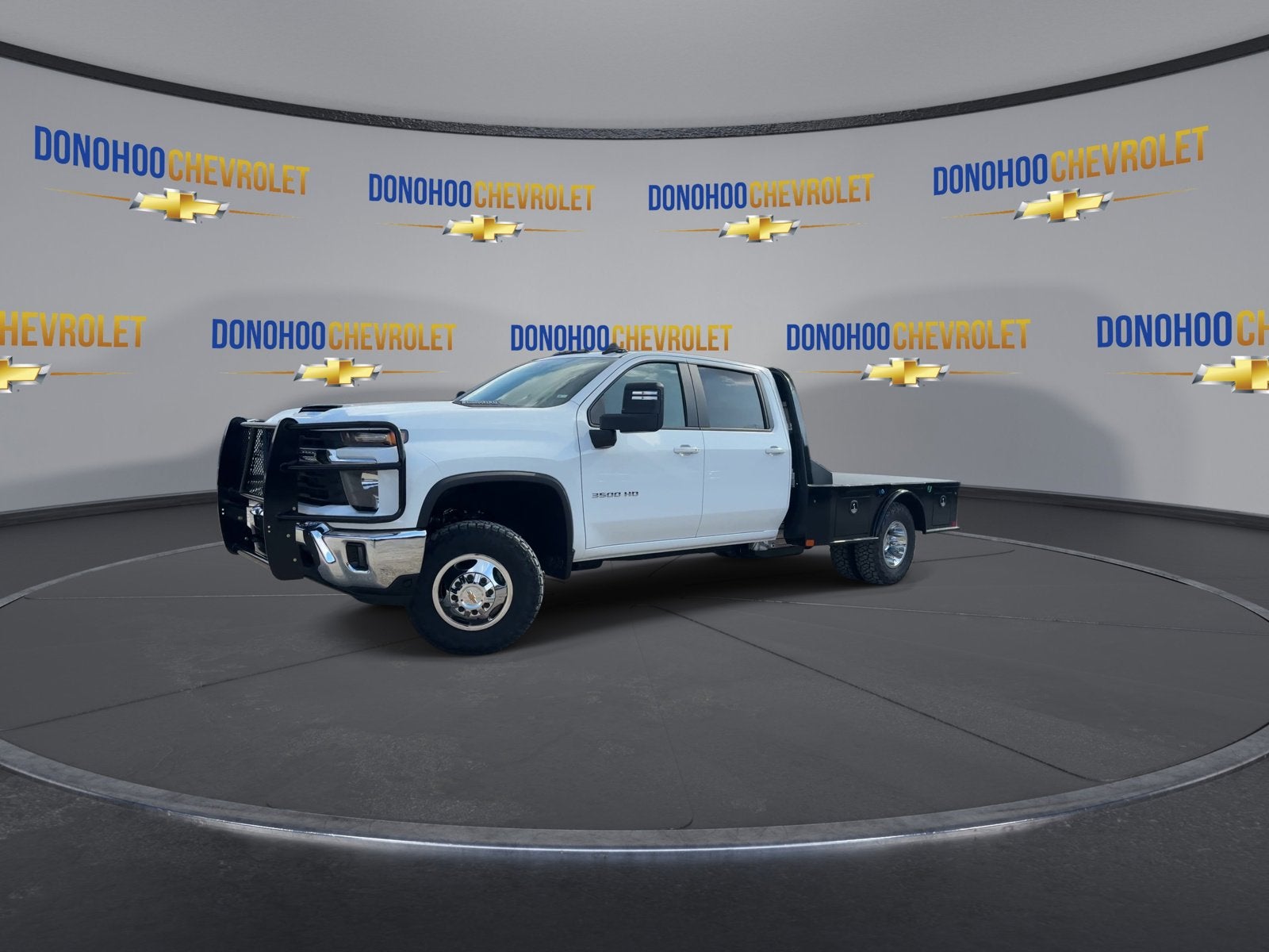 2026 Chevrolet Silverado 3500 HD Chassis Cab LT