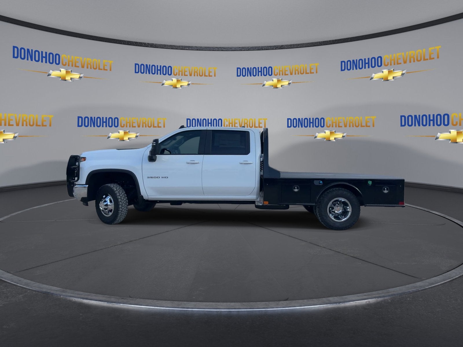 2026 Chevrolet Silverado 3500 HD Chassis Cab LT