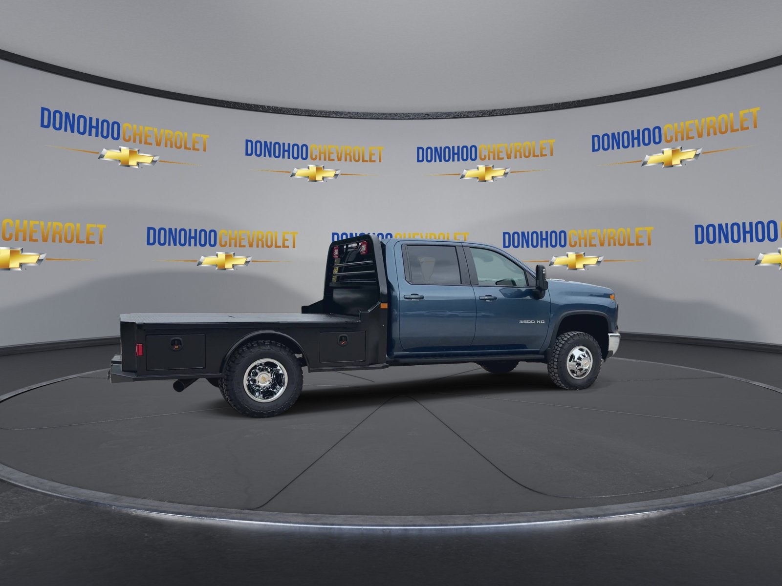 2026 Chevrolet Silverado 3500 HD Chassis Cab LT