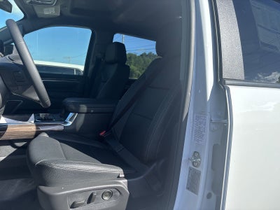 2025 Chevrolet Silverado 3500 HD Chassis Cab LT