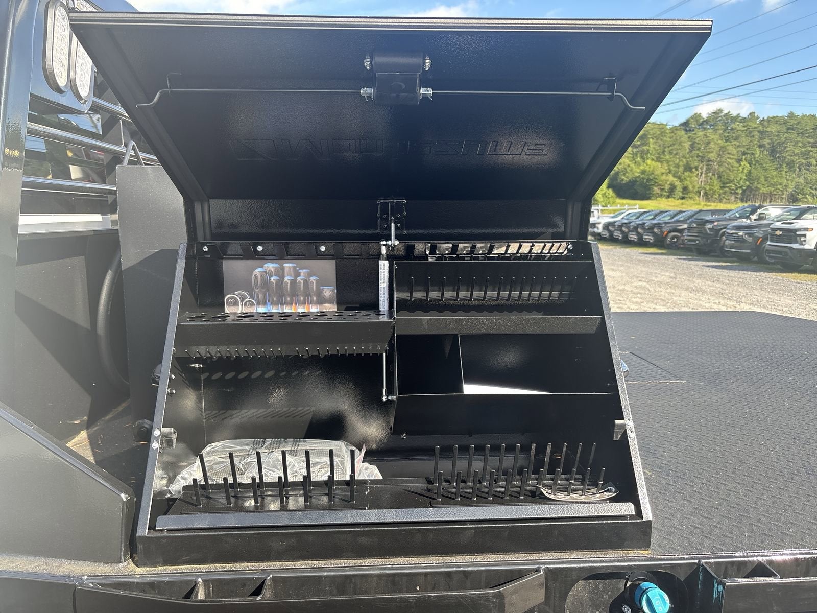 2025 Chevrolet Silverado 3500 HD Chassis Cab LT