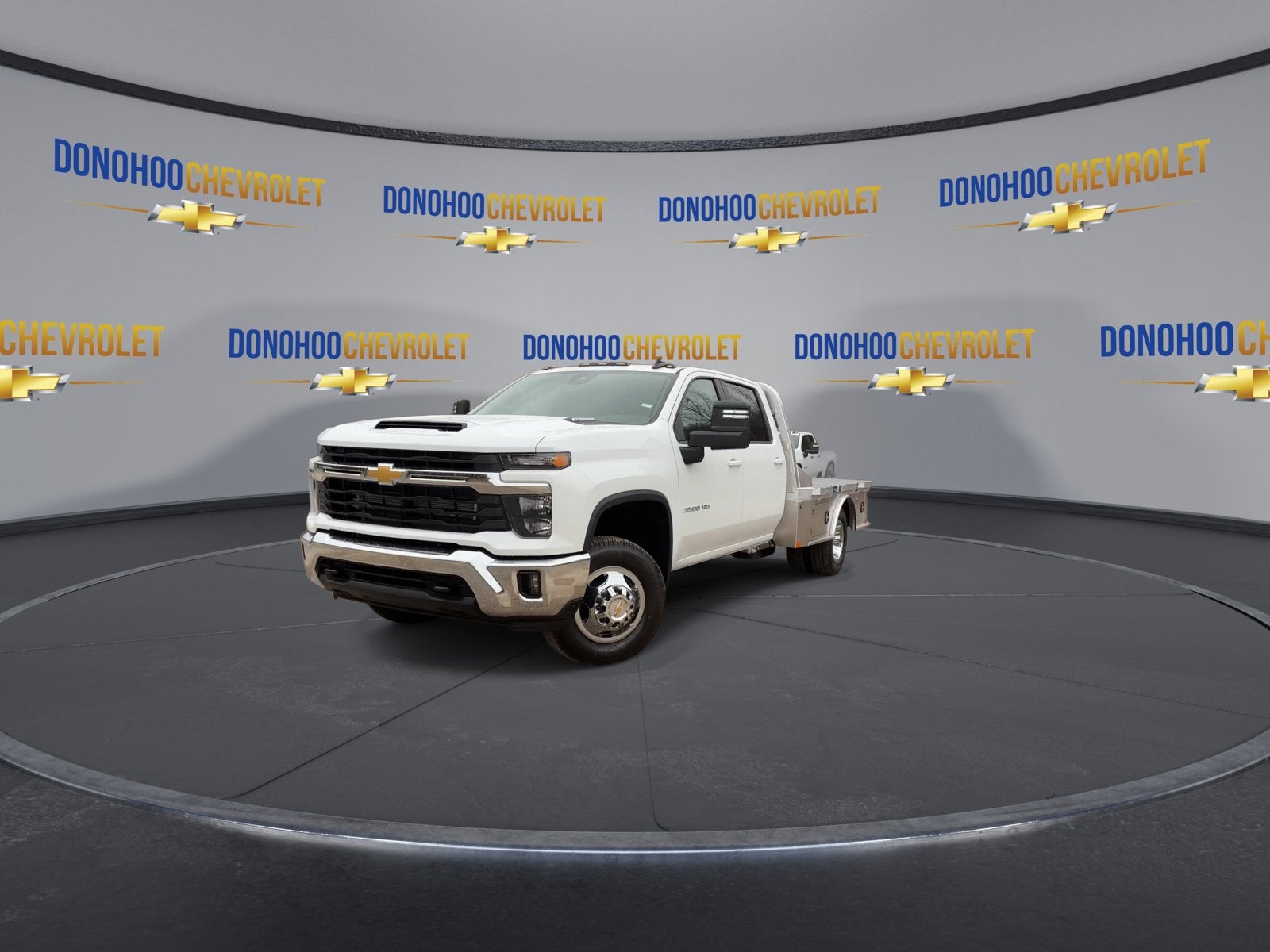 2026 Chevrolet Silverado 3500 HD Chassis Cab LT
